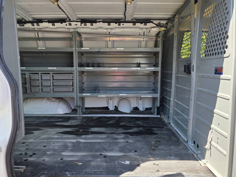 2018 Chevrolet Express 2500