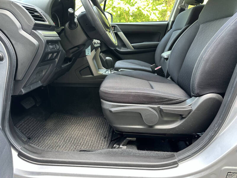 2017 Subaru Forester 2.5i