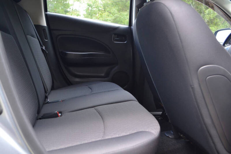2017 Mitsubishi Mirage ES