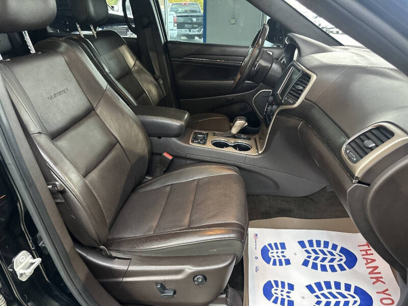 2017 Jeep Grand Cherokee Summit