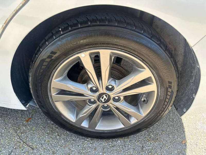 2017 Hyundai Elantra Value Edition