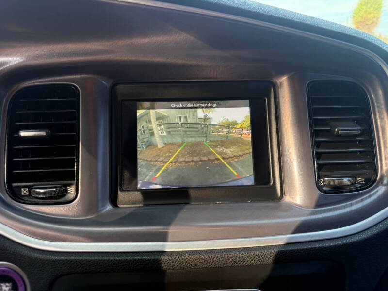 2019 Dodge Charger SXT