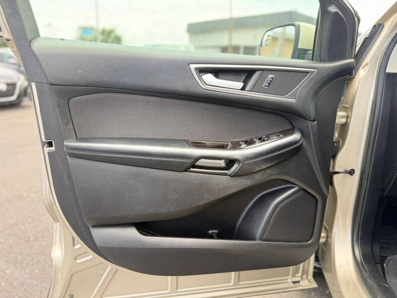 2017 Ford Edge SEL