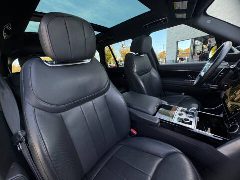 2023 Land Rover Range Rover P530 SE