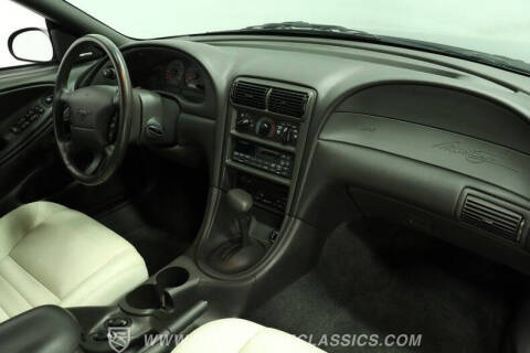 2000 Ford Mustang GT