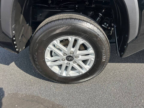 2025 Toyota Tundra SR5