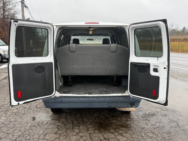 2013 Ford E-Series E-350 SD XL