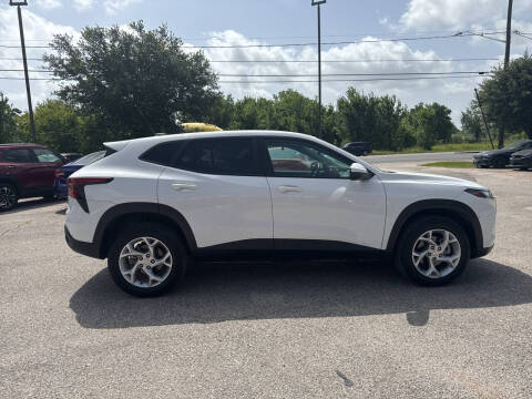 2024 Chevrolet Trax LS
