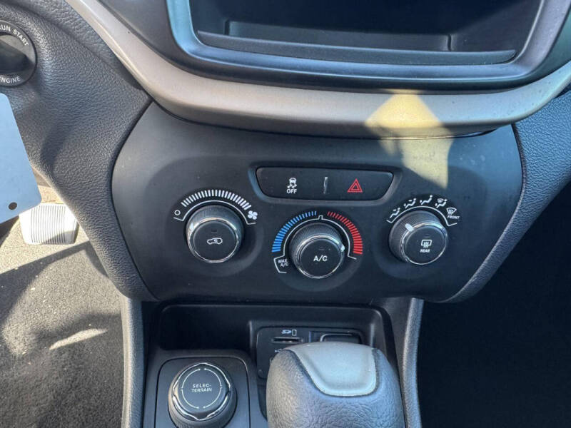 2018 Jeep Cherokee Latitude