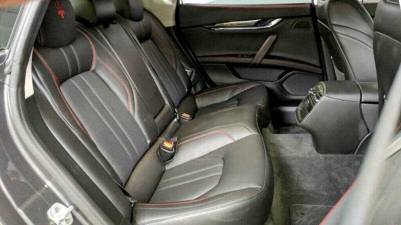 2017 Maserati Quattroporte S GranSport