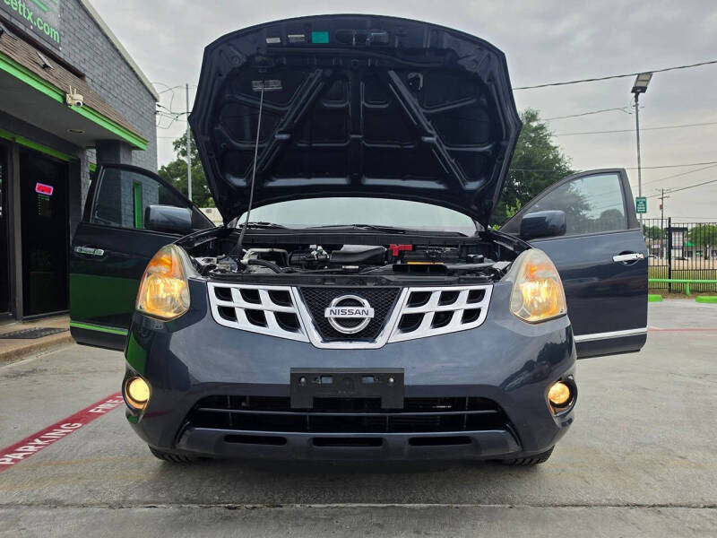 2013 Nissan Rogue SV