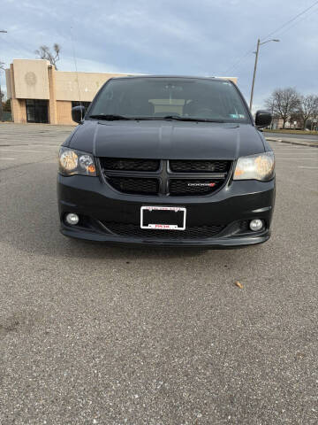 2016 Dodge Grand Caravan R/T