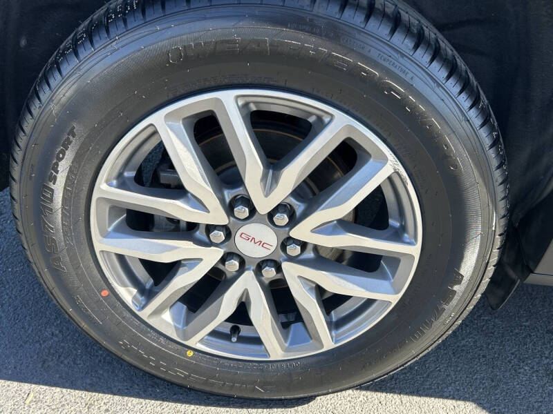 2017 GMC Acadia SLE-2