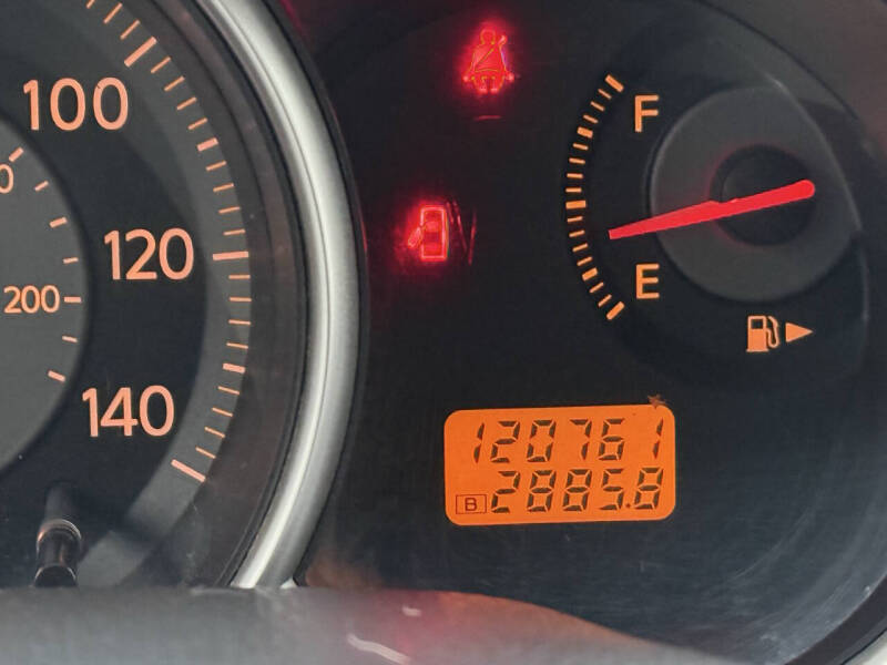 2008 Nissan Versa 1.8 S