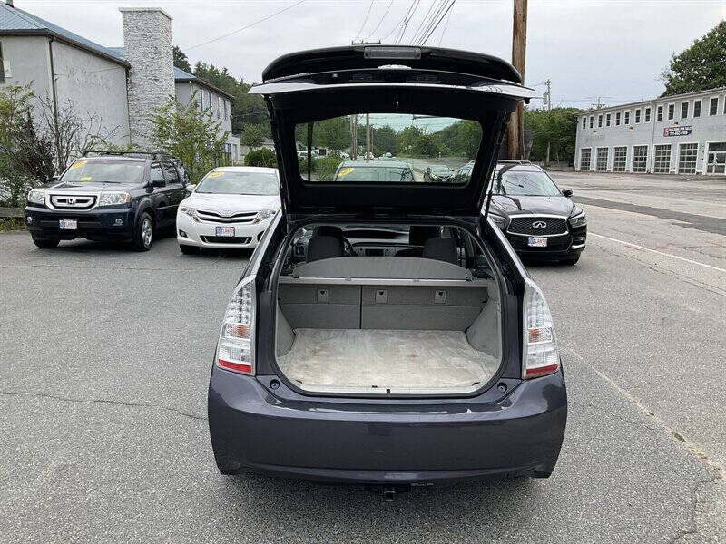 2010 Toyota Prius III