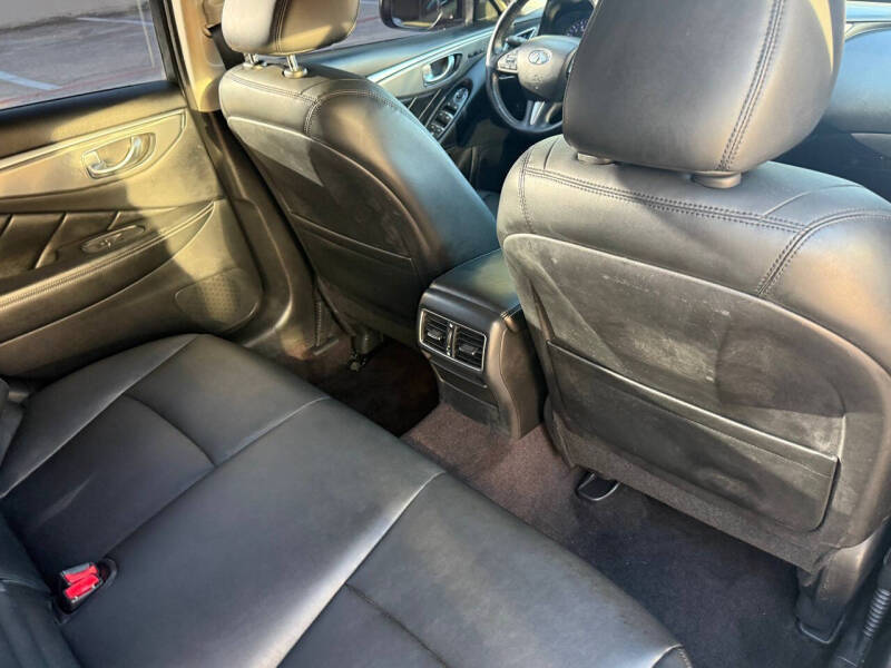 2016 Infiniti Q50 3.0T Premium