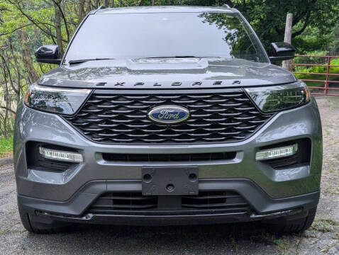 2024 Ford Explorer ST-Line