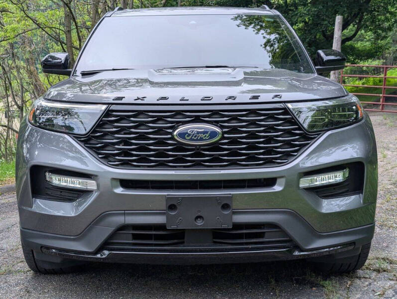 2024 Ford Explorer ST-Line