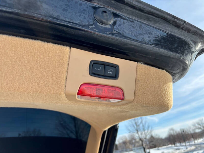 2017 Porsche Cayenne Platinum Edition