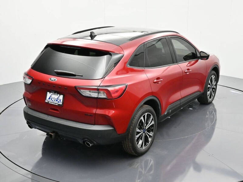 2022 Ford Escape SEL