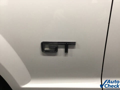 2005 Ford Mustang GT Deluxe