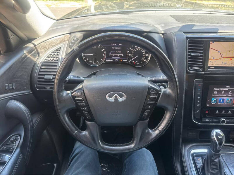 2020 Infiniti QX80 Luxe