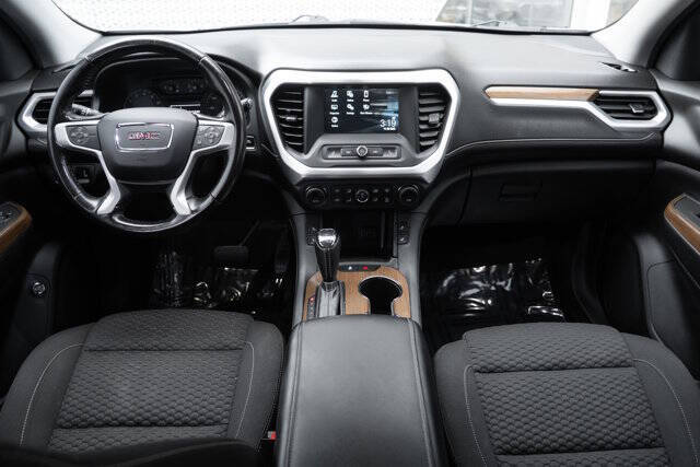 2019 GMC Acadia SLE-2