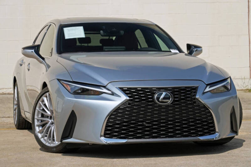 2023 Lexus IS 300