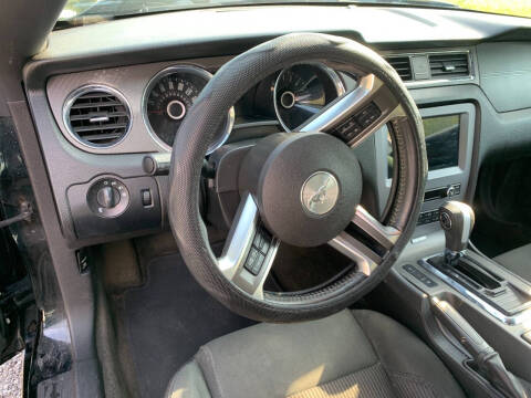 2014 Ford Mustang V6