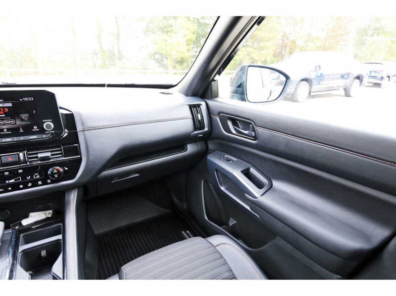 2025 Nissan Pathfinder Rock Creek