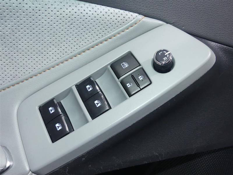 2019 Toyota Avalon Hybrid