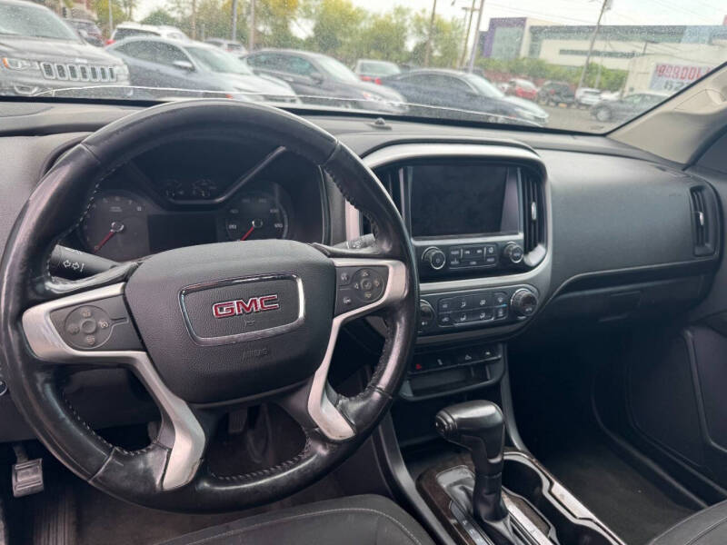 2018 GMC Canyon SLE