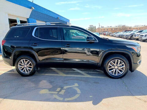 2017 GMC Acadia SLE-2