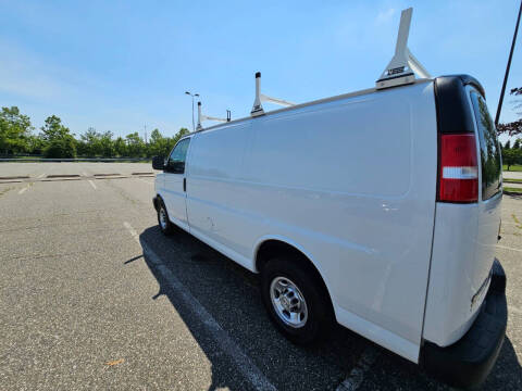 2021 Chevrolet Express 2500