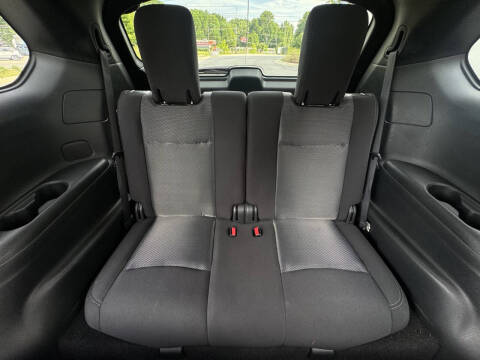 2018 Nissan Pathfinder SV