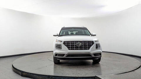 2024 Hyundai Venue SEL