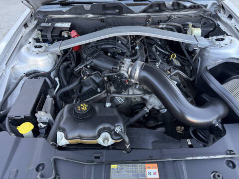 2014 Ford Mustang V6