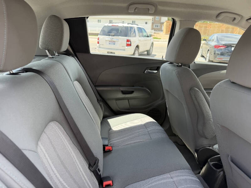 2013 Chevrolet Sonic LT Auto