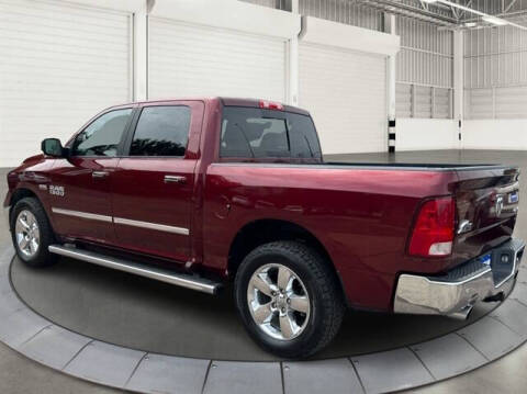 2017 RAM 1500 SLT