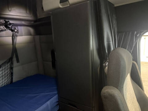 2021 Freightliner Cascadia