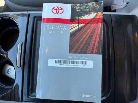 2015 Toyota Sienna