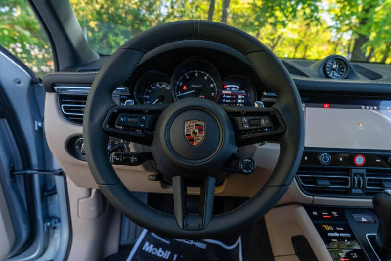 2026 Porsche Macan T