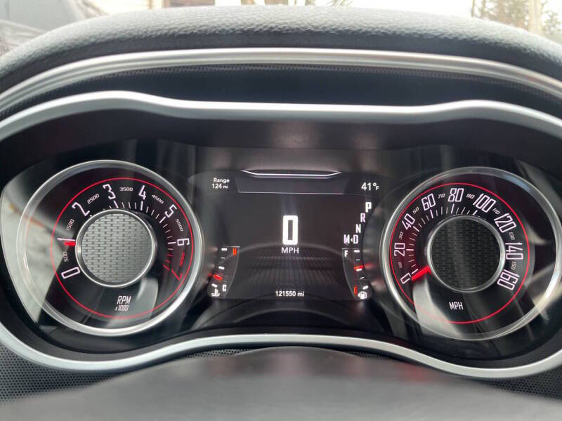 2015 Dodge Challenger SXT Plus