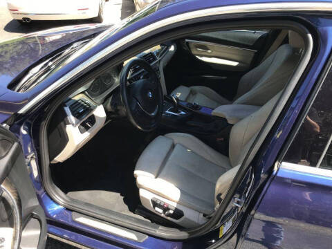 2017 BMW 3 Series 330i