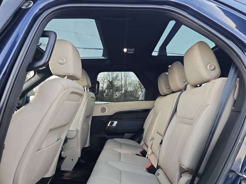 2019 Land Rover Discovery SE