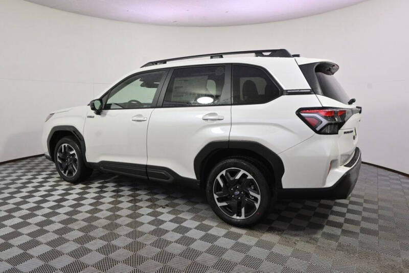 2025 Subaru Forester Limited Hybrid