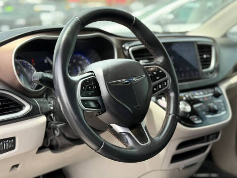 2018 Chrysler Pacifica Touring L