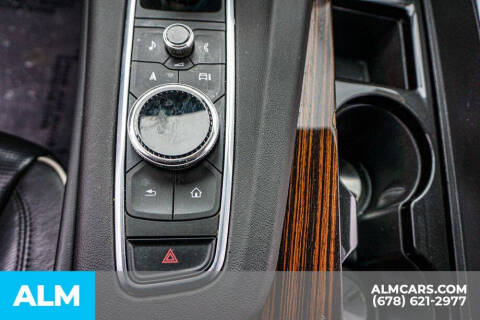 2022 Cadillac Escalade Premium Luxury