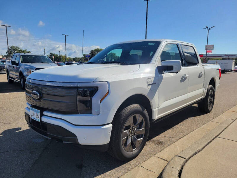 2023 Ford F-150 Lightning Lariat