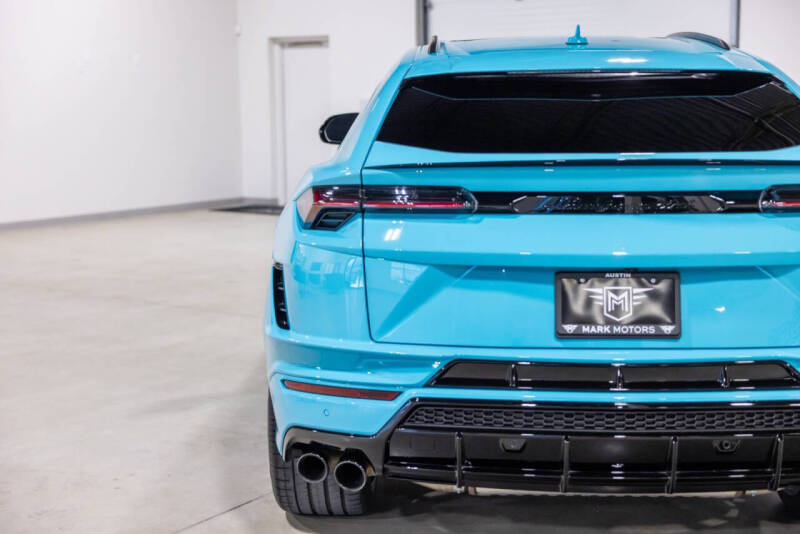 2024 Lamborghini Urus S